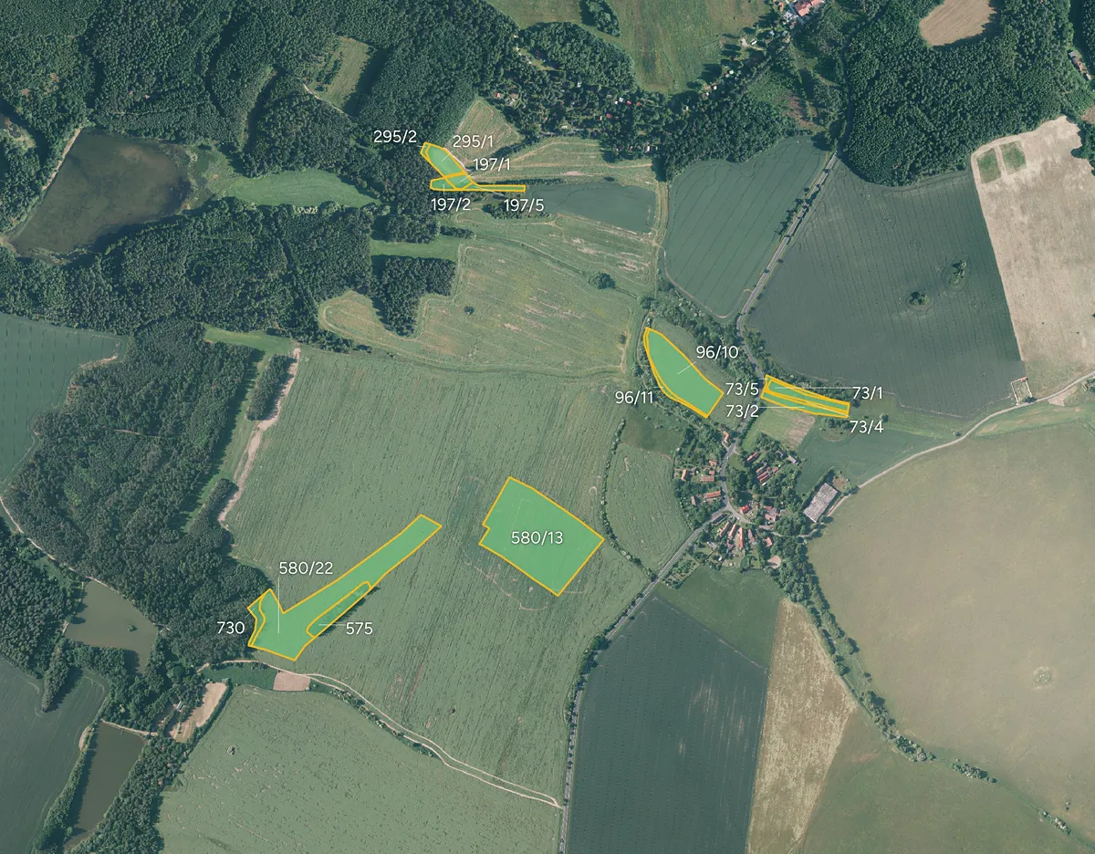 Prodej pole 82909 m²